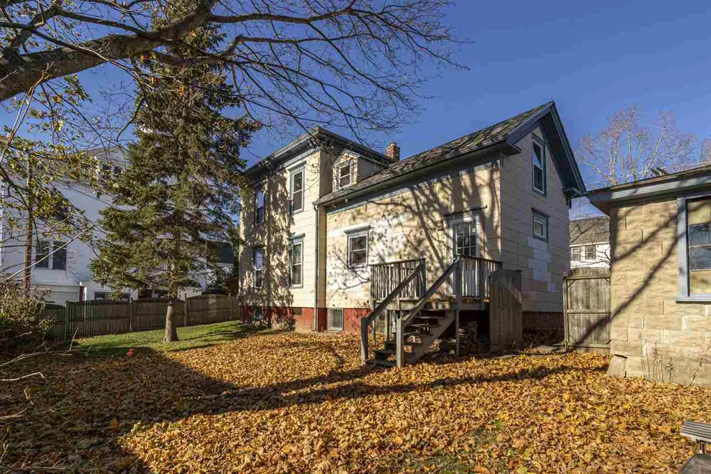 675 Main Street Rollinsford NH 03869