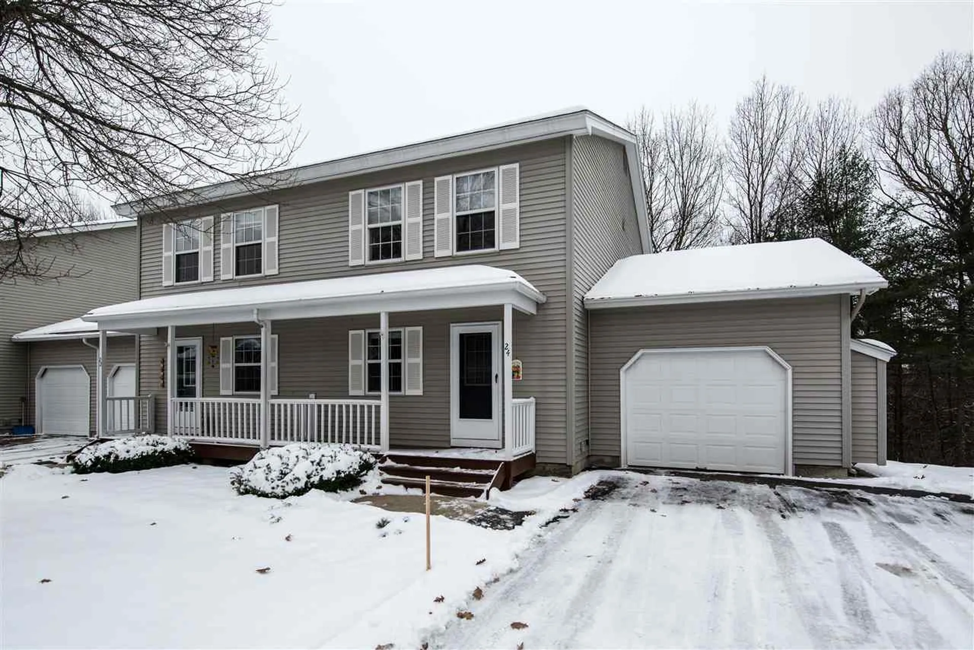 24 Pointe Drive Essex VT 05452