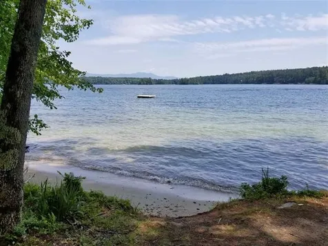 36 Cattle Landing Road Meredith NH 03253