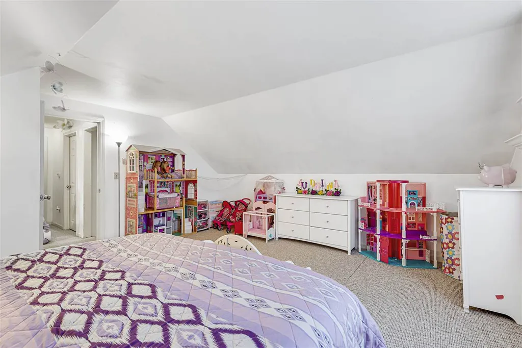 39 Western Avenue Rochester NH 03867