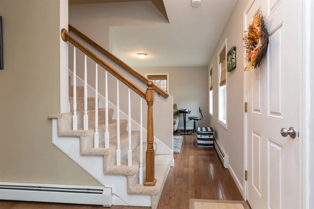 31 Knowles Way Northwood NH 03261