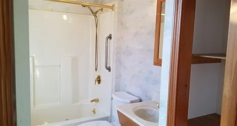 8 Haley Circle Brentwood NH 03833