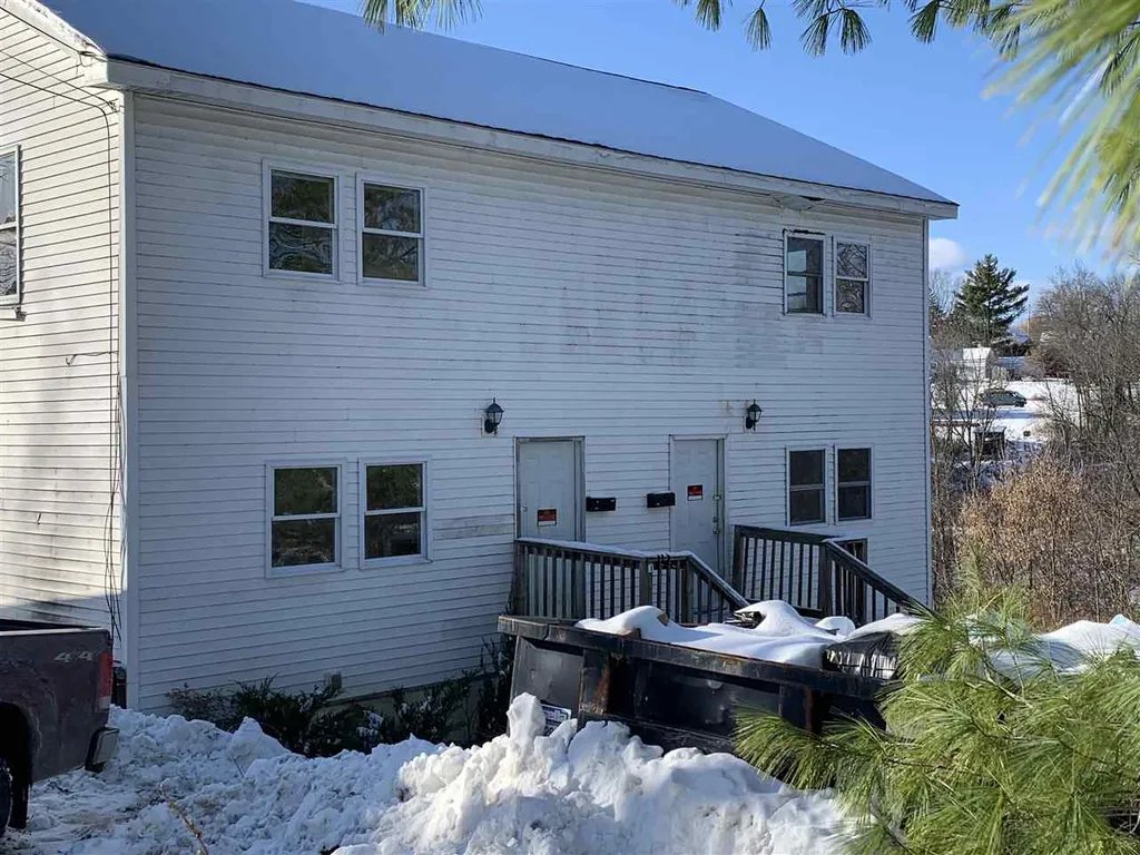 33 N Maple Street Vergennes VT 05491