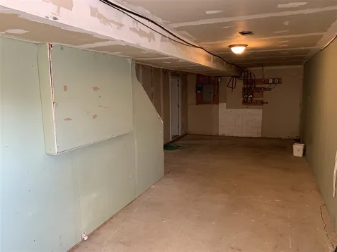 33 N Maple Street Vergennes VT 05491