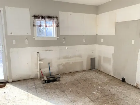 33 N Maple Street Vergennes VT 05491