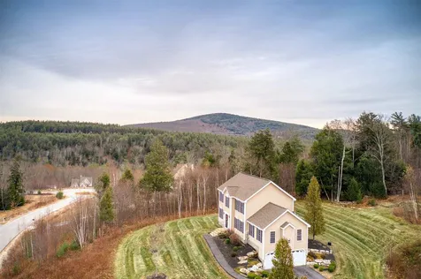 18 Swanson Road New Boston NH 03070