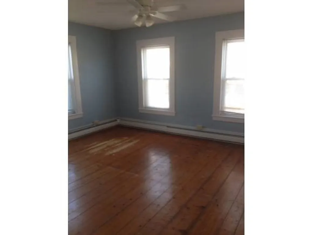 74 Atkinson Street Rockingham VT 05101