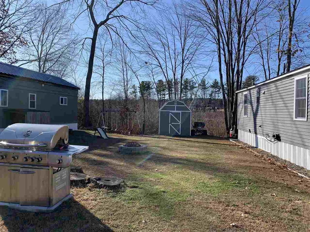 86 Riverview Drive Rochester NH 03867
