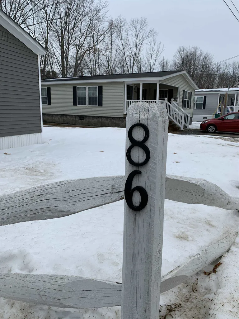 86 Riverview Drive Rochester NH 03867
