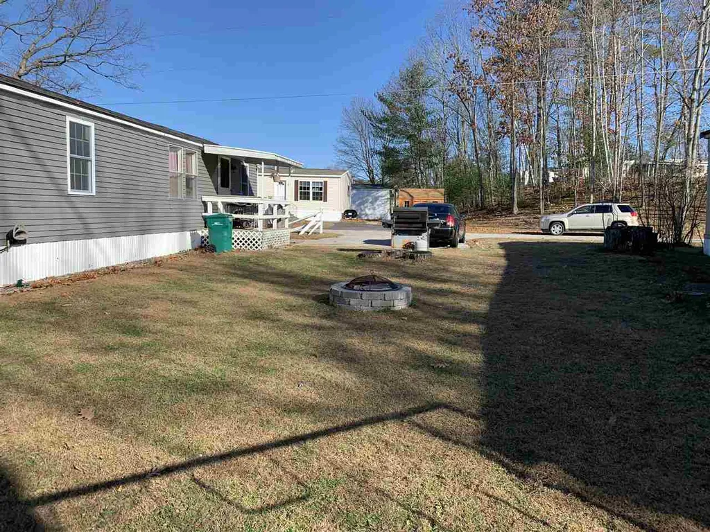 86 Riverview Drive Rochester NH 03867