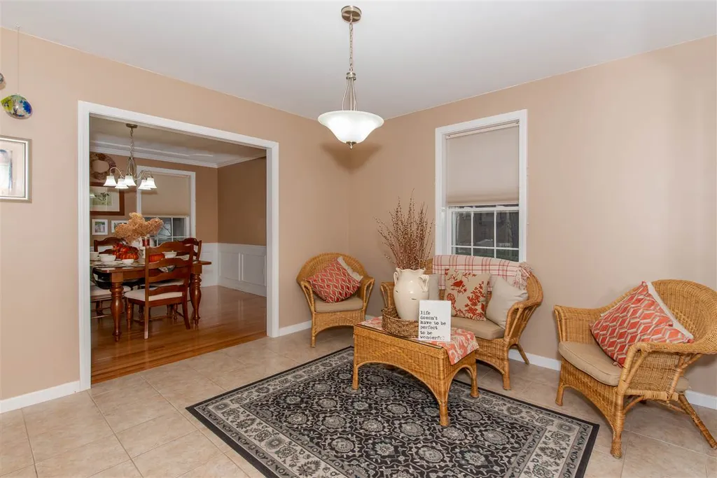 27 Seavey Brook Lane Rochester NH 03867