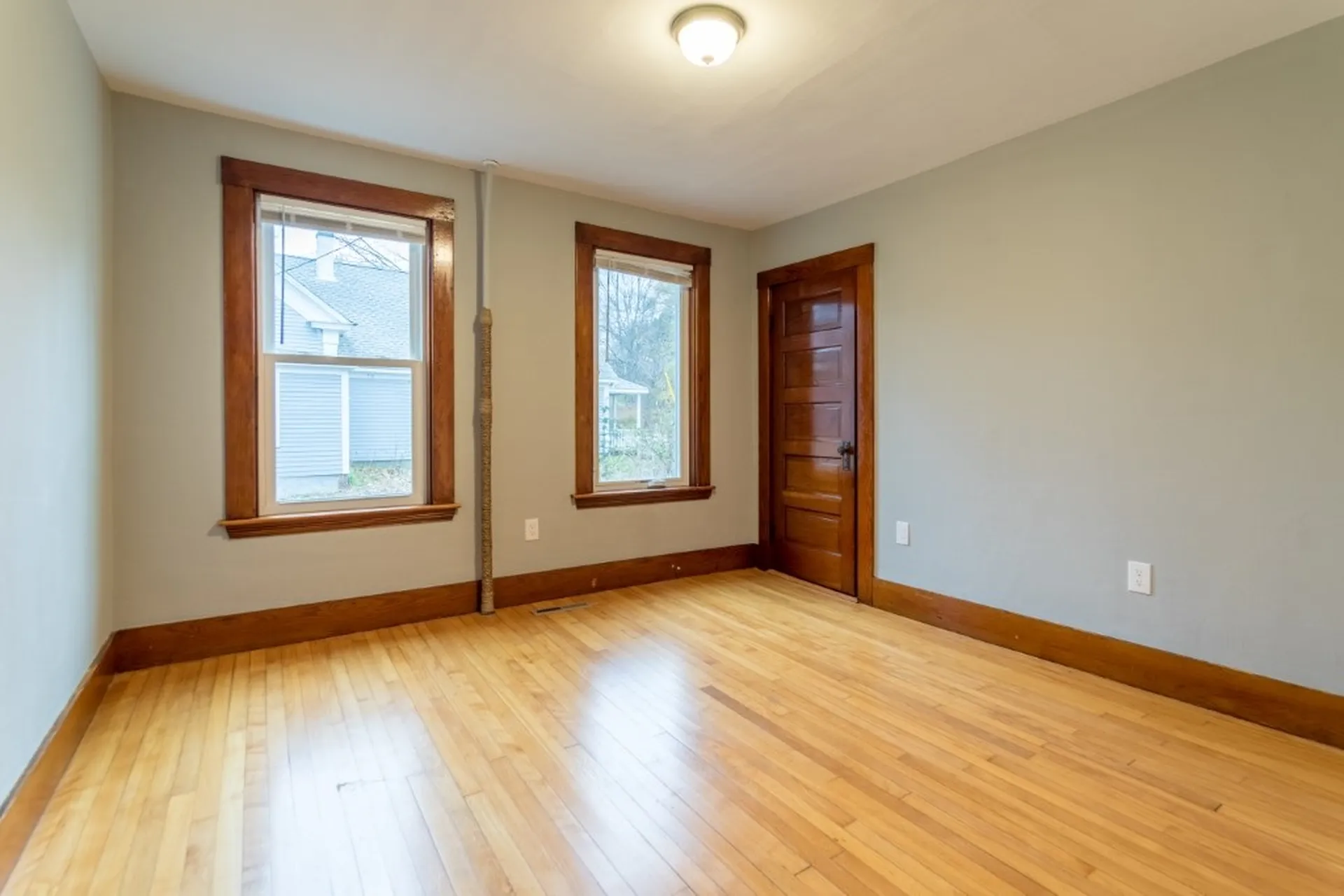 27 Exeter Road Hampton NH 03842