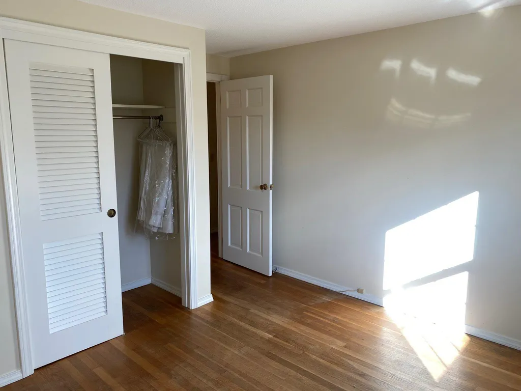 16 Stevens Road North Hampton NH 03862
