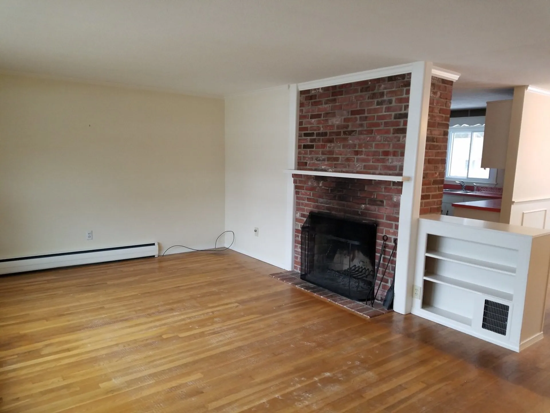 16 Stevens Road North Hampton NH 03862