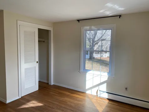 16 Stevens Road North Hampton NH 03862