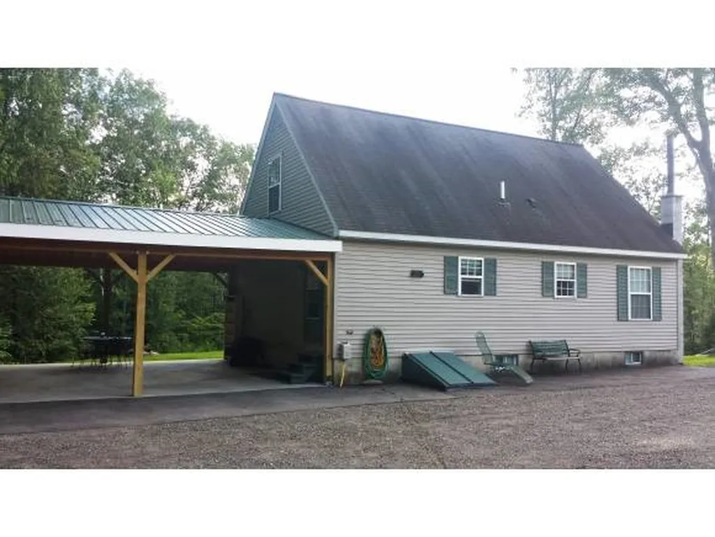 517 Cobble Hill Road Swanzey NH 03446