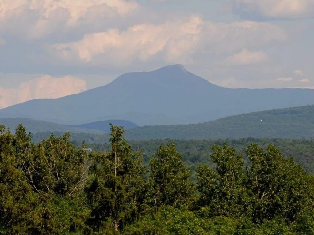3611 Harbor Road Shelburne VT 05482