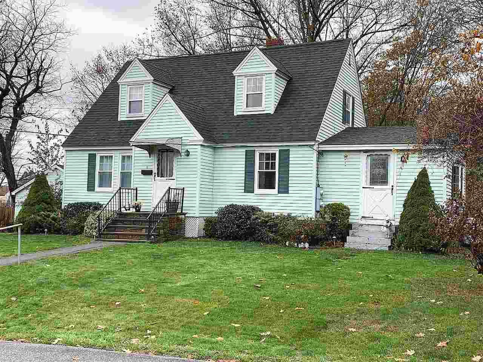 5 Harris Avenue Kittery ME 03904