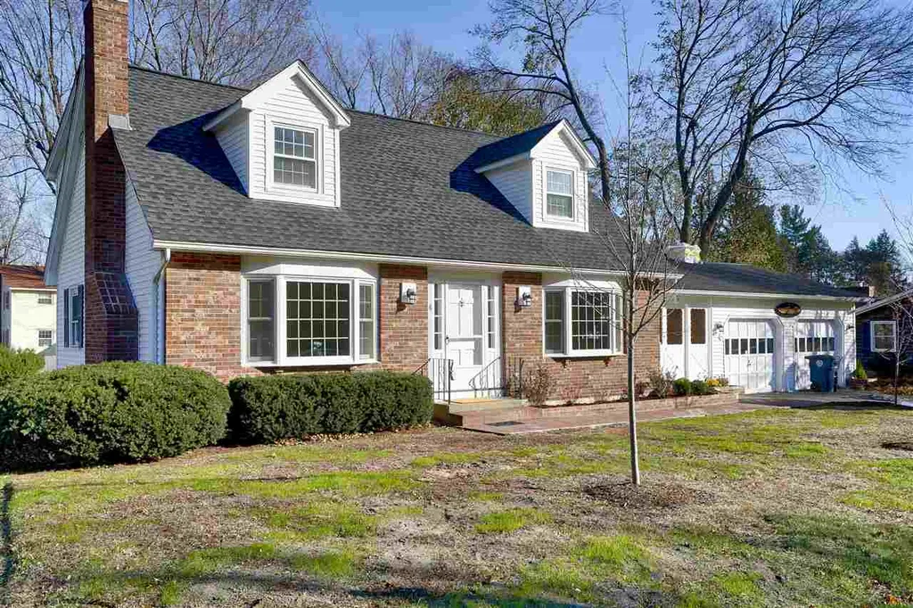 6 Bates Drive Nashua NH 03064