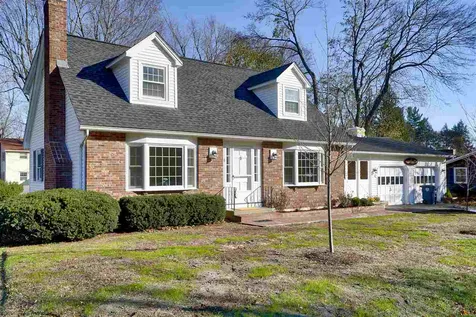 6 Bates Drive Nashua NH 03064