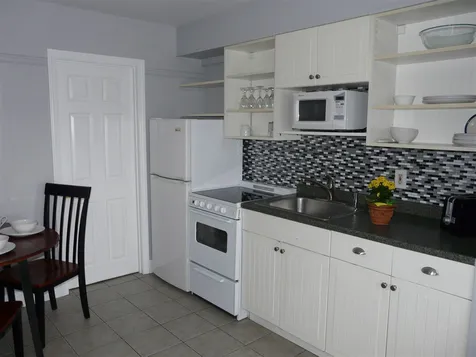 12 G Street Hampton NH 03842