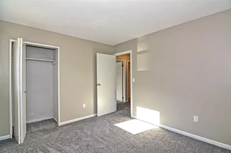108 Kennedy Drive Keene NH 03431