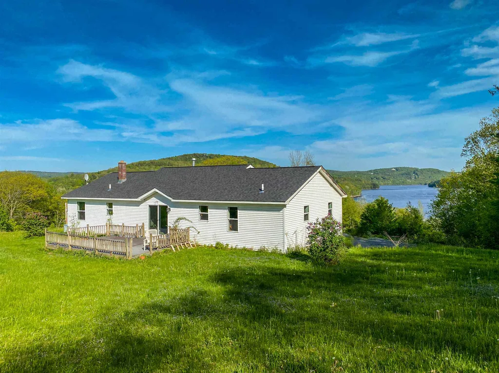 22 Primrose Lane Wilmington VT 05363