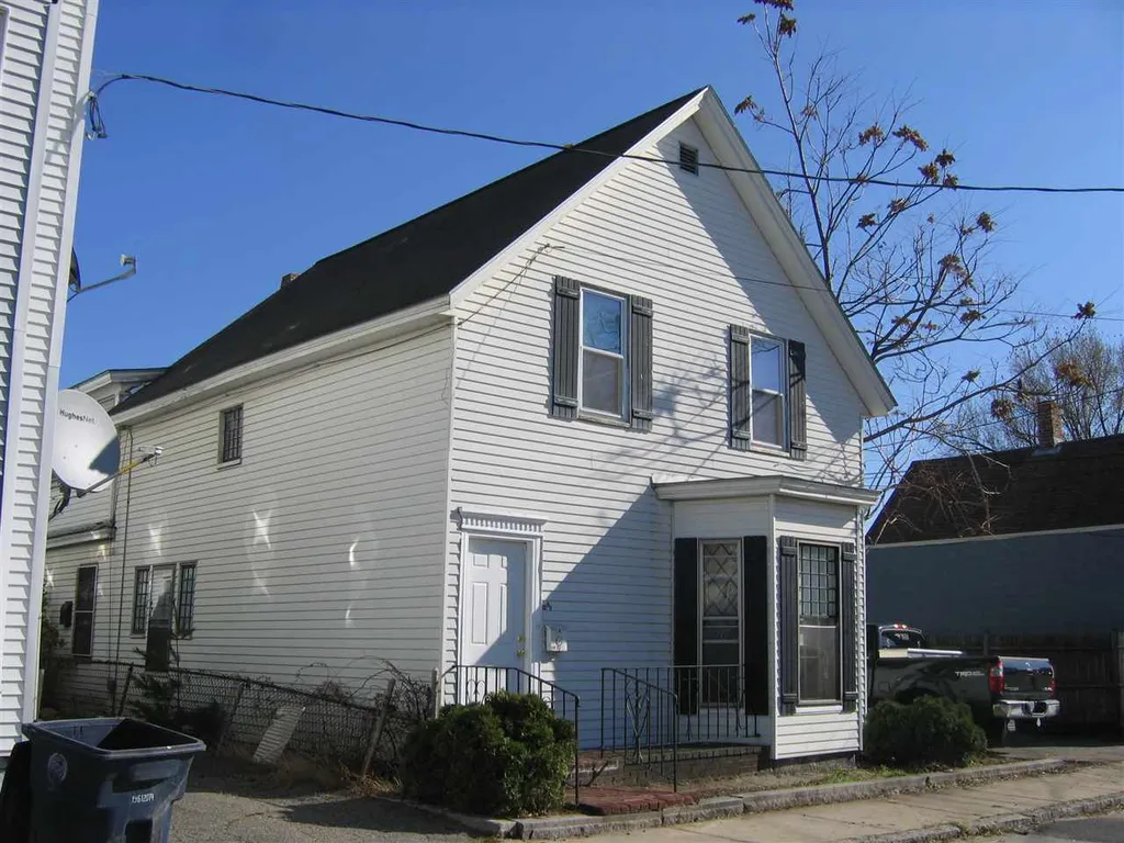 74 Chestnut Street Nashua NH 03060