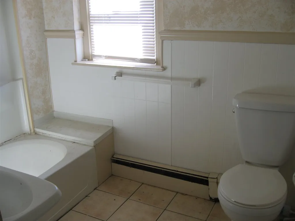 74 Chestnut Street Nashua NH 03060