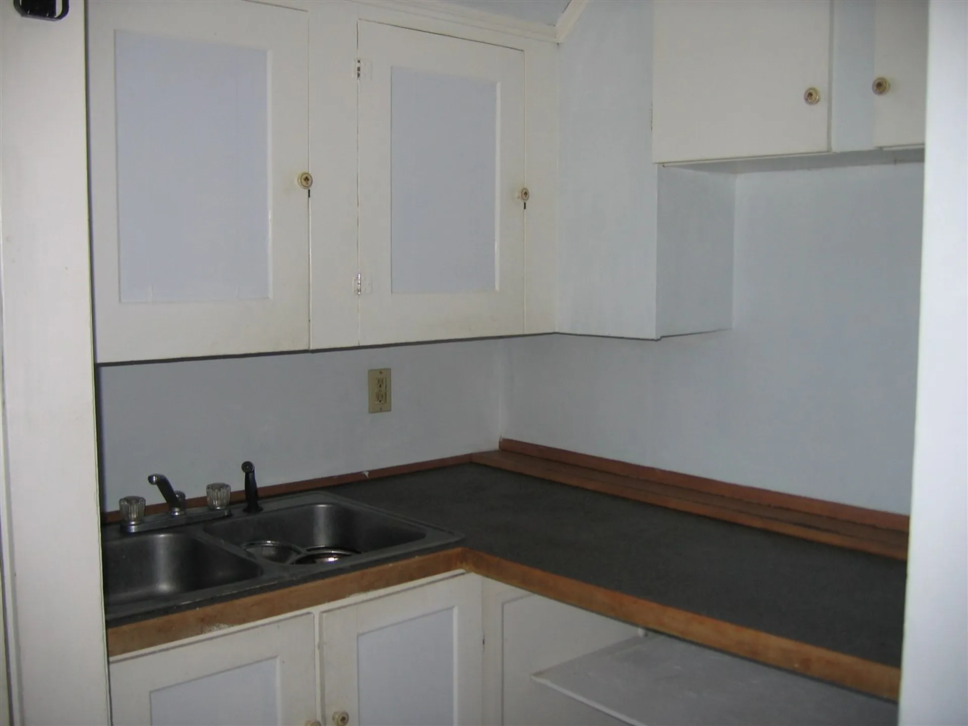 74 Chestnut Street Nashua NH 03060