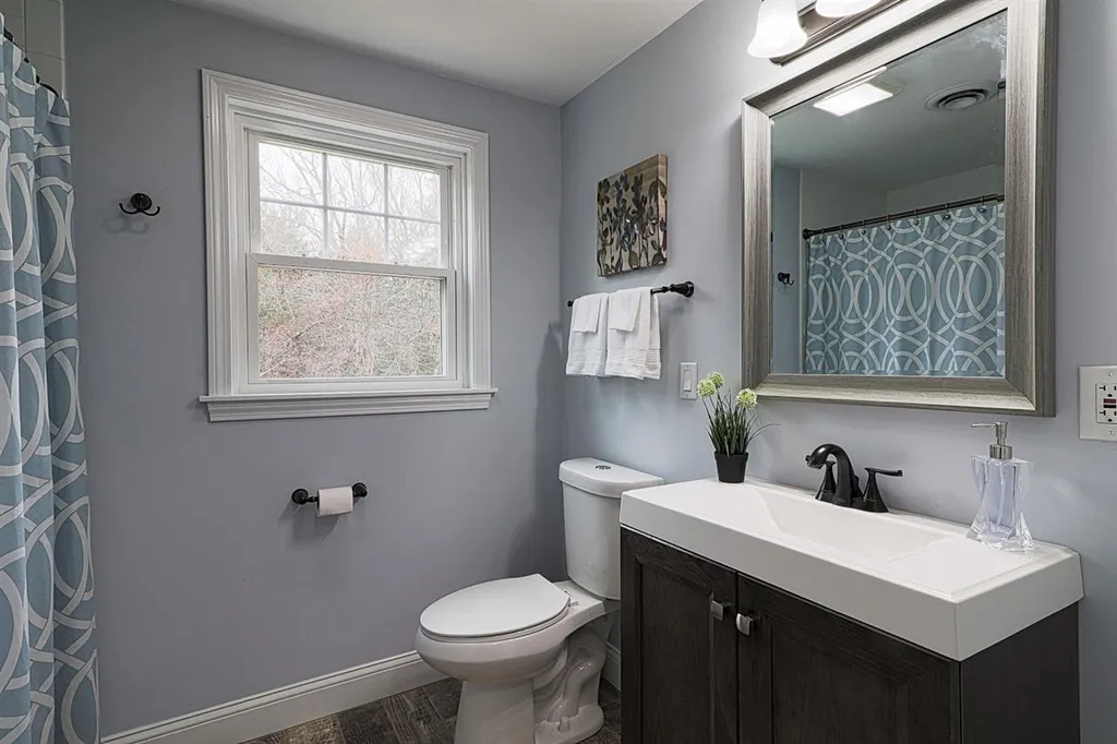 11 Chatfield Drive Litchfield NH 03052