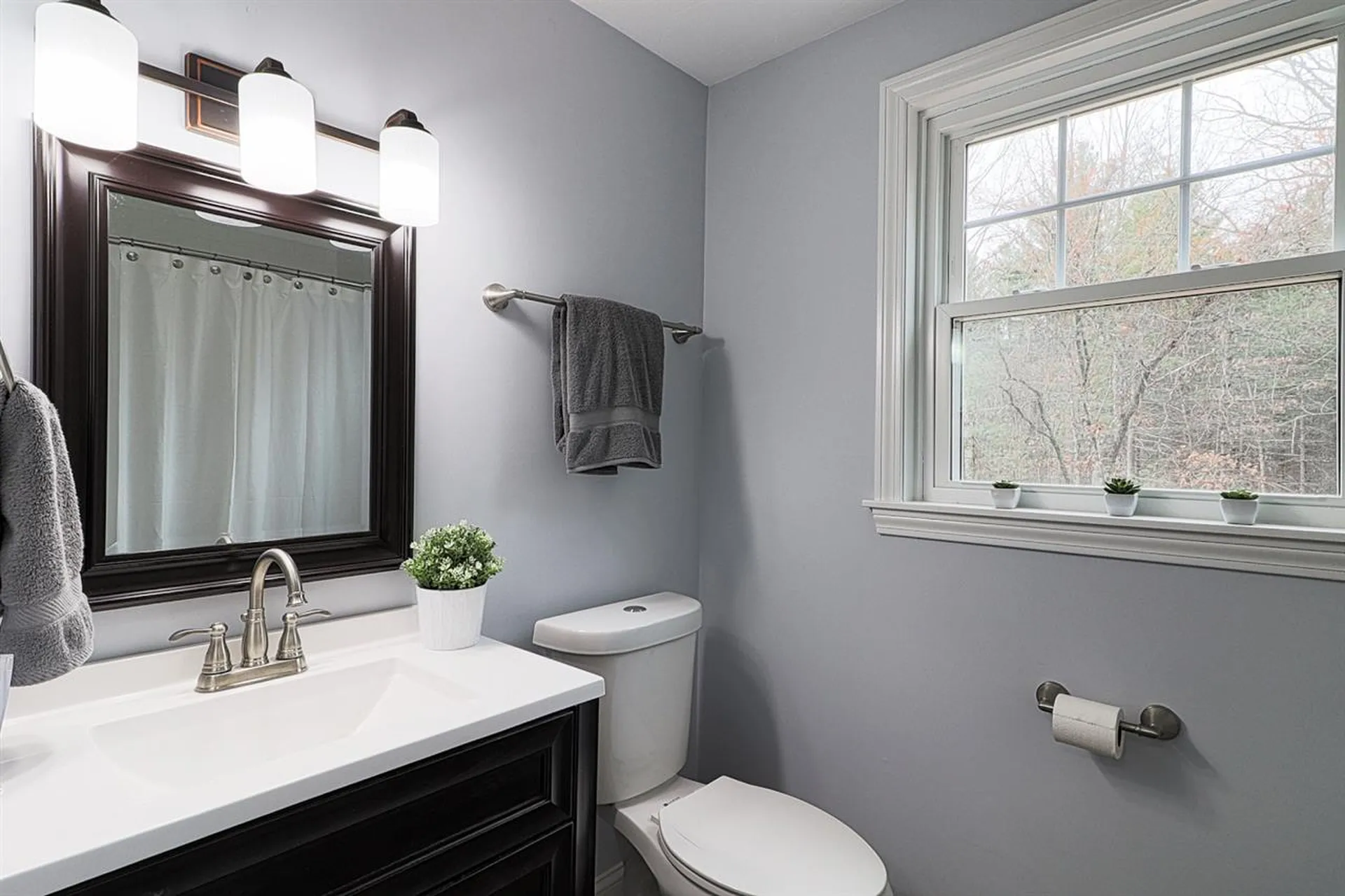 11 Chatfield Drive Litchfield NH 03052