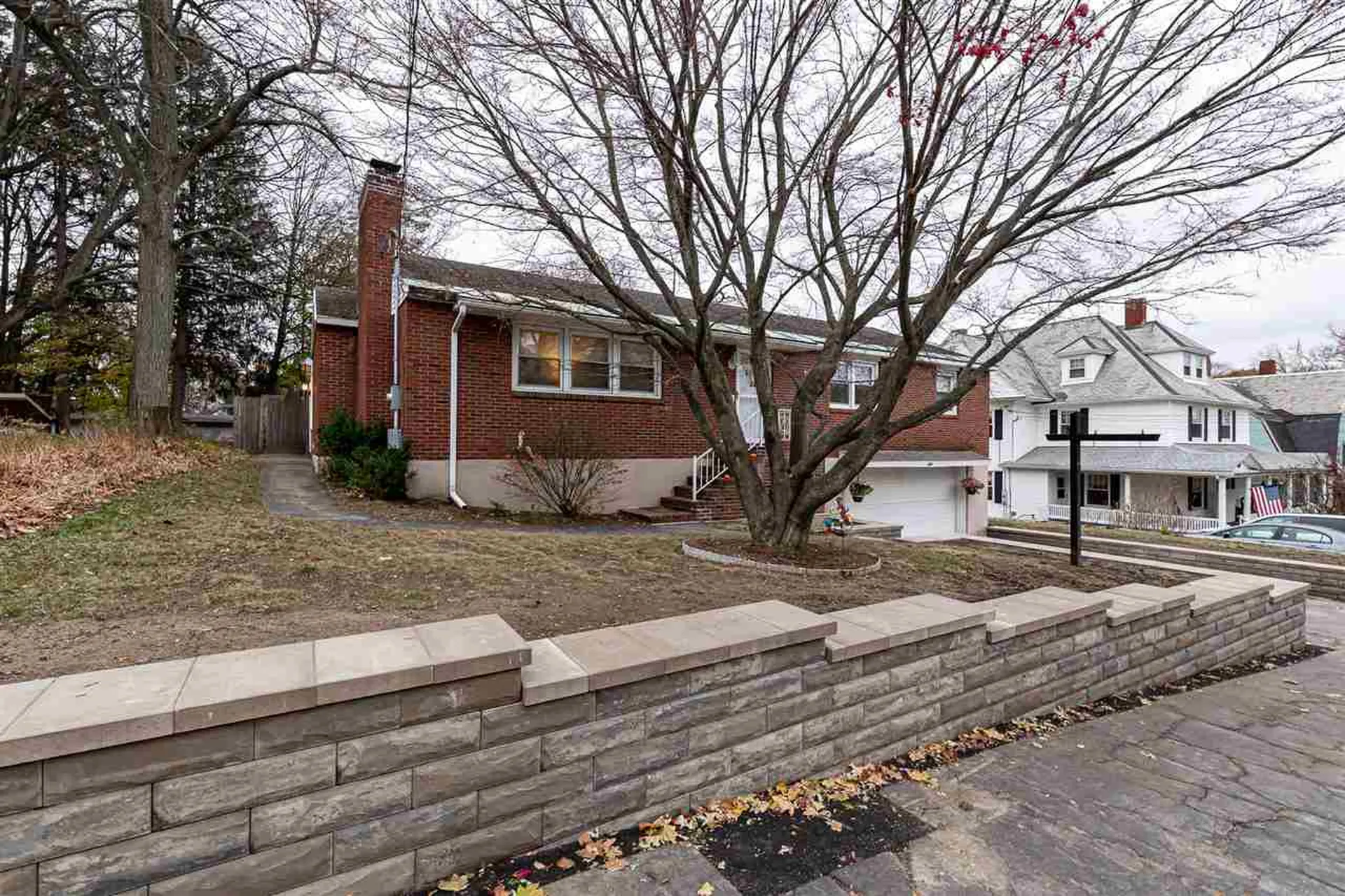 289 Orange Street Manchester NH 03104