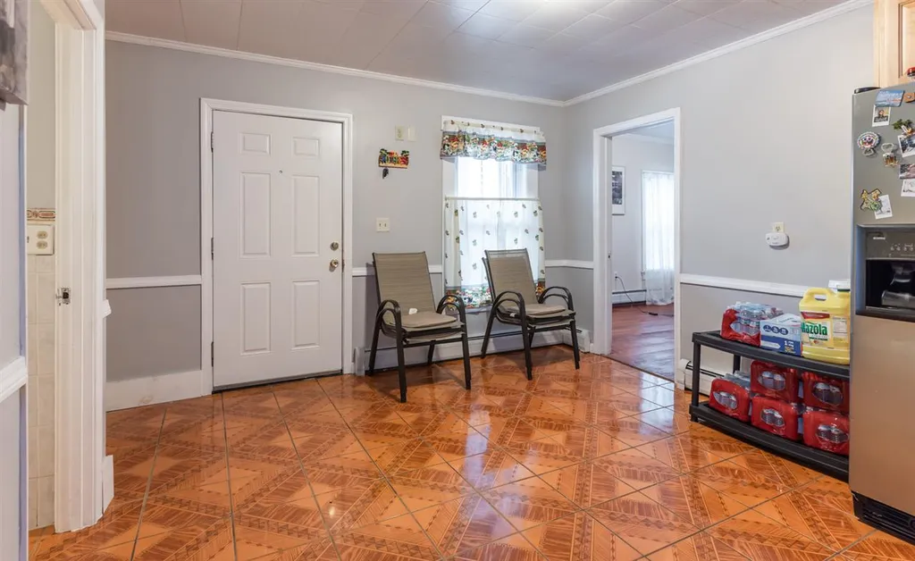 22 Beech Street Nashua NH 03060