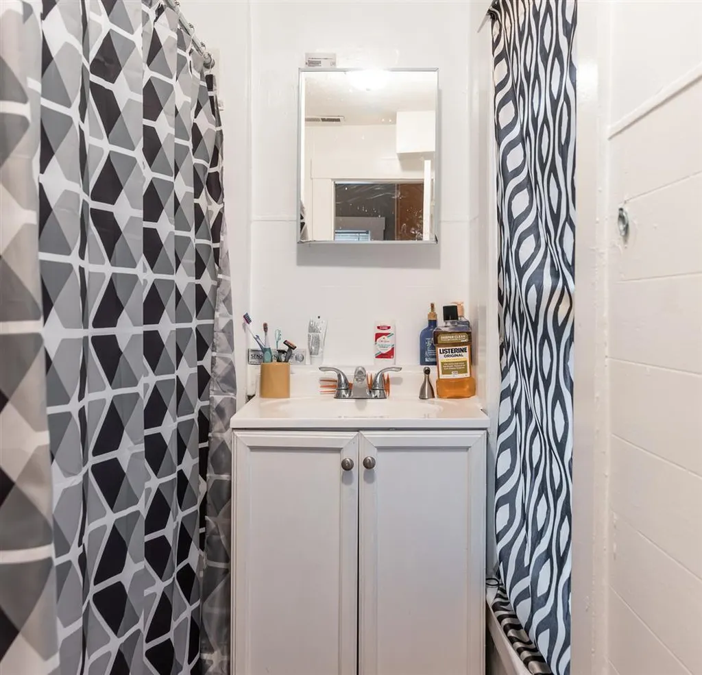22 Beech Street Nashua NH 03060