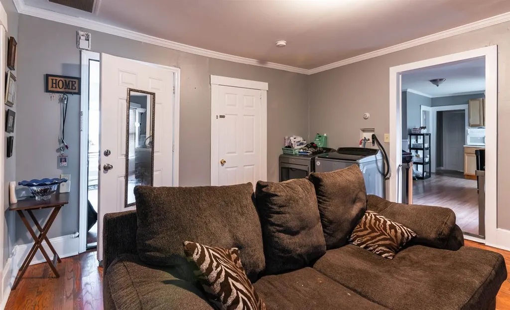 22 Beech Street Nashua NH 03060