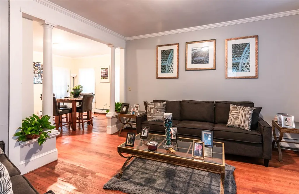 22 Beech Street Nashua NH 03060