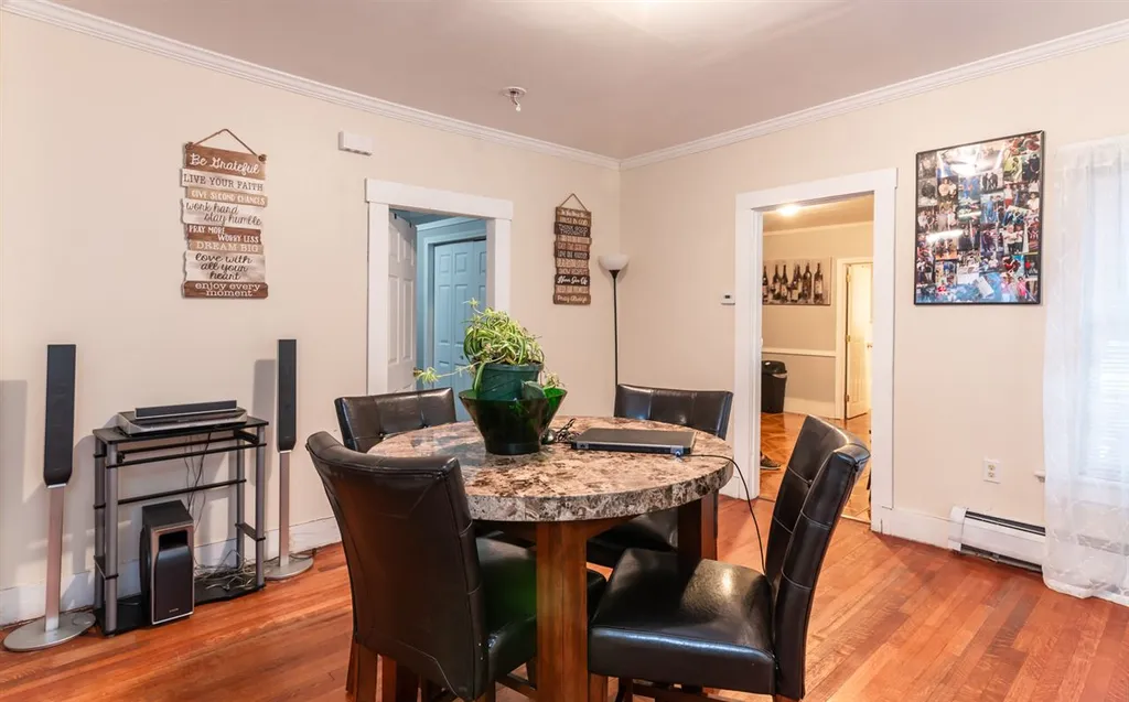 22 Beech Street Nashua NH 03060