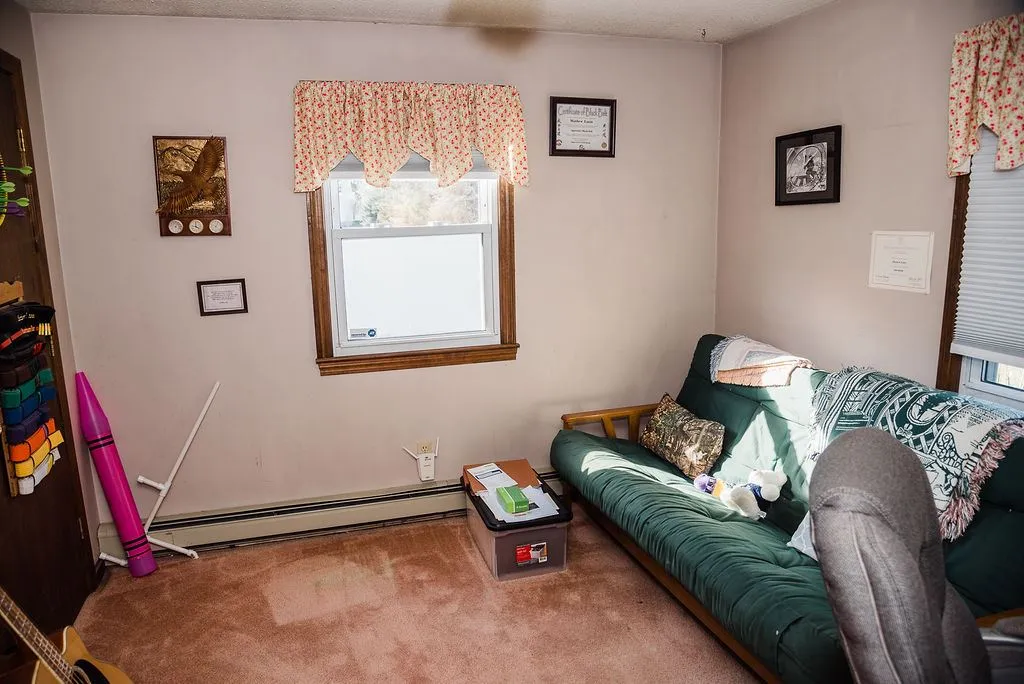 212 River Road Allenstown NH 03275