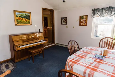 212 River Road Allenstown NH 03275