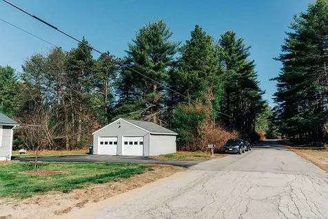 212 River Road Allenstown NH 03275