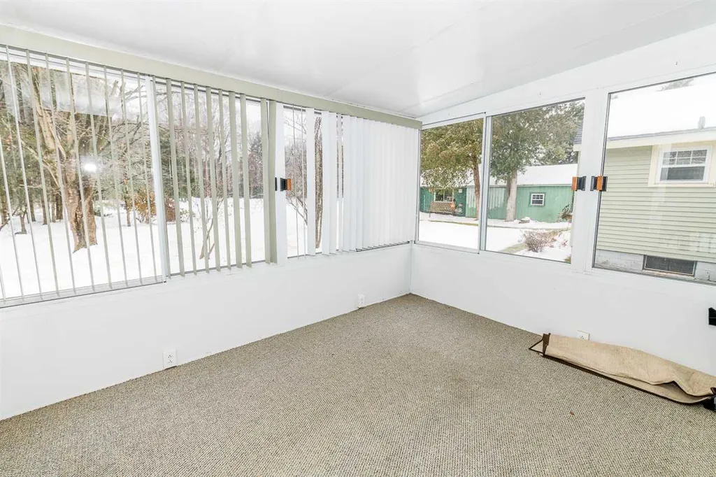 880 Bay Road Colchester VT 05446