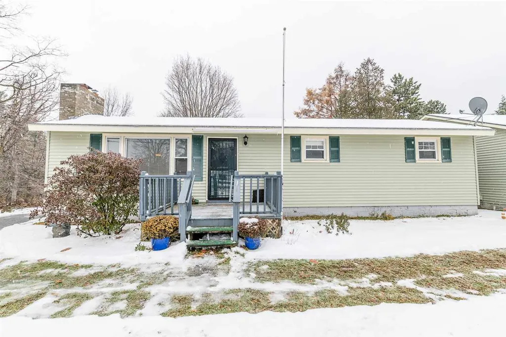 880 Bay Road Colchester VT 05446
