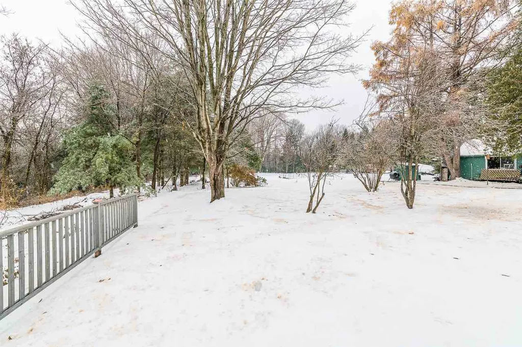 880 Bay Road Colchester VT 05446