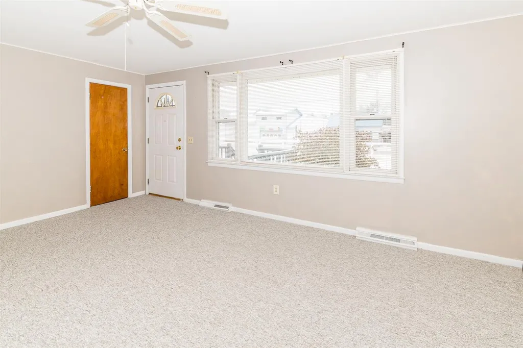 880 Bay Road Colchester VT 05446
