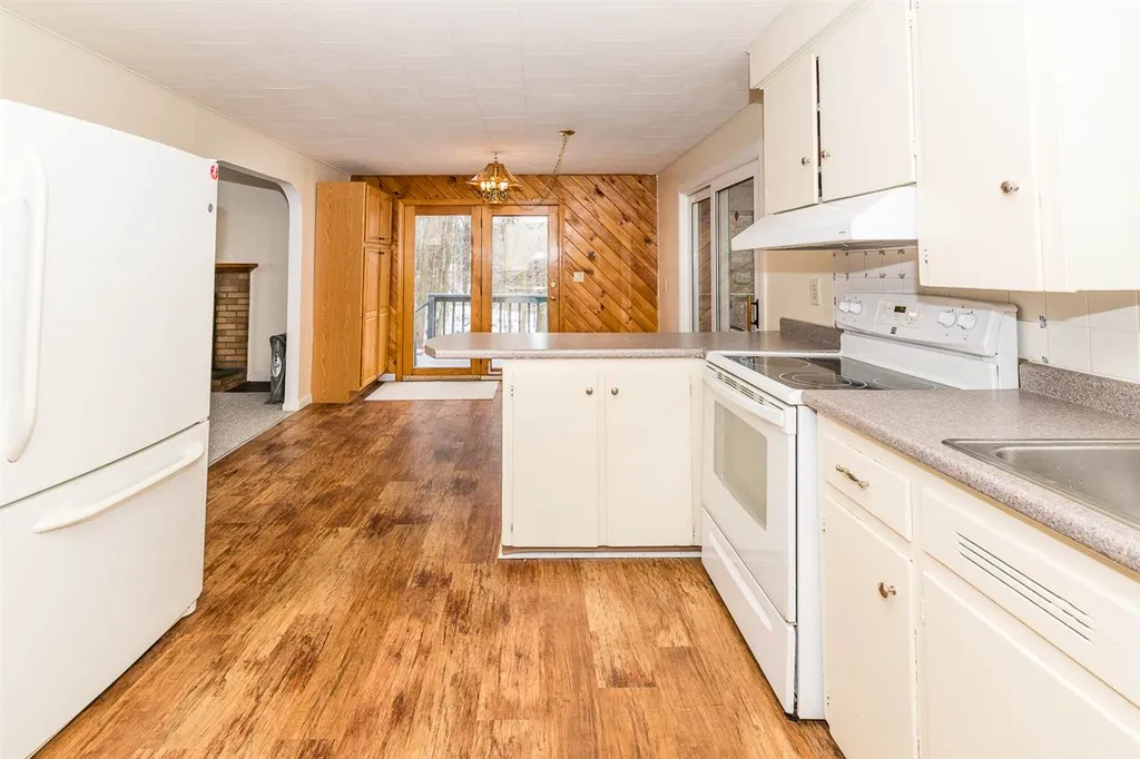 880 Bay Road Colchester VT 05446