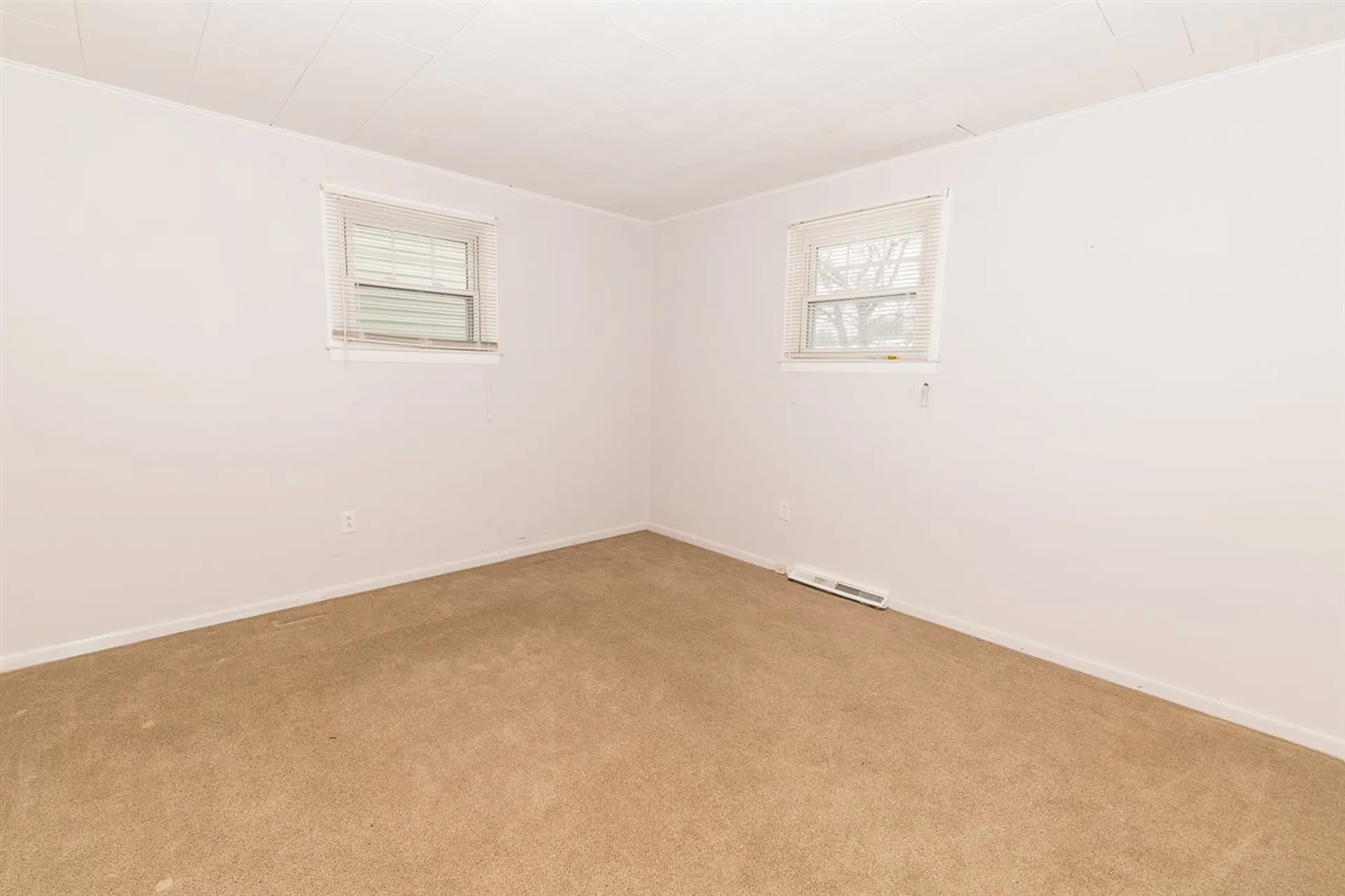 880 Bay Road Colchester VT 05446