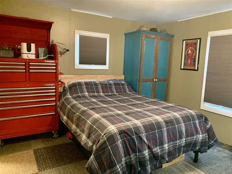 12 Oriole Avenue Keene NH 03431