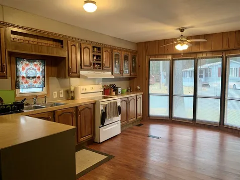 12 Oriole Avenue Keene NH 03431