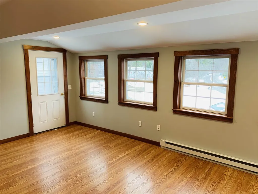 371 Scenic View Drive Ashland NH 03217
